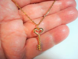 Miniatur 7/8" Goldplatte Schlüssel auf einer Goldplatte 20 Zoll Halskette - Bild 1 von 3