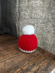 Crochet pattern for Mini santa bobble hat bath bomb cover - Picture 1 of 1
