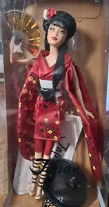 BARBIE GEISHA WOMAN JAPAN DOLL - Picture 1 of 7