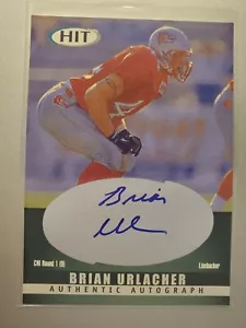 Brian Urlacher Rookie AUTO 2000 SAGE Hit Emerald #A44 Chicago Bears HOF - Foto 1 di 2