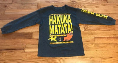 Disney Lion King Hakuna Matata Shirt Boys Size 7 Gray Long Sleeves - Image 1 of 4
