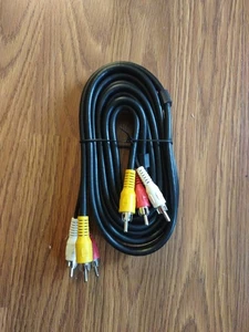 6ft RCA 3-Male to 3-Male Component Video Cable Pre-owned Good Condition - Picture 1 of 3
