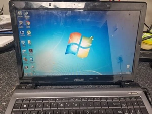 ASUS X52F 15.6" LAPTOP - CORE i3 WINDOWS 10 Laptop For Parts - Picture 1 of 12