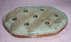 Vintage Art Deco Green Art Pottery Large 7 Hole Flower Frog Arranger - Picture 1 of 4