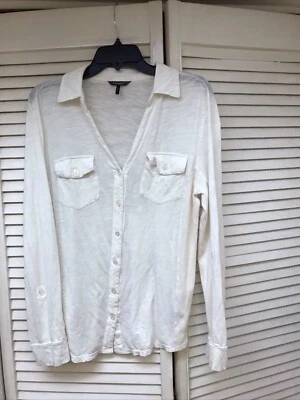 Top con botones Daisy Fuentes para mujer grande marfil manga larga algodón modal Foto 1 de 4