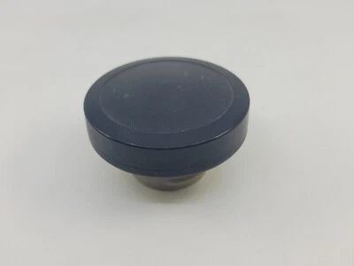 Tapa de tanque de gasolina de plástico Harley Davidson modelo desconocido de concesionario Estate  Foto 1 de 3