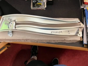1967-1969 Camaro and Firebird Rear Window Track A9400109 LH - Picture 1 of 3