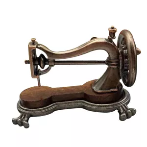 Máquina de Coser Modelo Mini Máquina de Coser Estatuilla Miniatura Muebles Fingir - Imagen 1 de 12