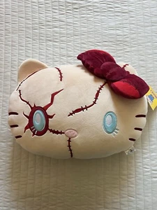 Hello Kitty x Chucky Halloween Pillow - Picture 1 of 4