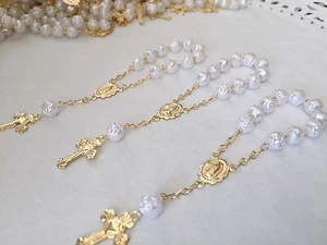 60 Pc Mini Rosarios WHITE Baptism Favors/Communion Favors/recuerdos De Bautizo - Picture 1 of 7