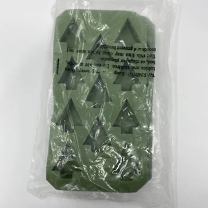 Weihnachtsbäume - grüne Eiswürfelschalen - 2er Set - Bild 1 von 4