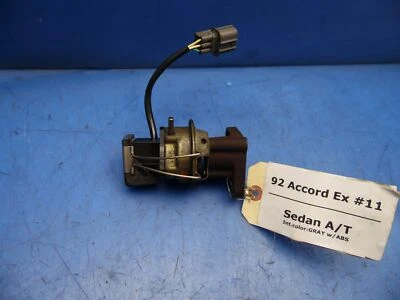 90-93 Honda Accord OEM EGR válvula Foto 1 de 3