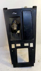84-88 C4 Corvette 4+3 Manual Shifter Trim Plate Bezel Black Center GM 14076581 - Imagen 1 de 10