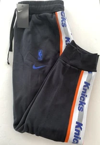 Nike NBA New York Knicks Tape Black Terry Jogger Pants Sz XL NWT - Picture 1 of 4