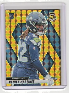 2025 Mosaic Gold Prizm SP 1/10 Rookie Damien Martinez Seattle Seahawks #360 - Bild 1 von 2
