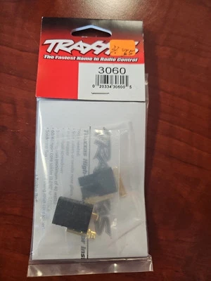 Traxxas 3060 TRA3060 Male/Female Tra Connector Plug - BRAND NEW! - Image 1 of 2