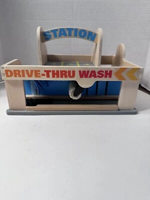 Melissa & Doug #98050 Car Wash Service Station Parking With Elevator Wooden - Image 1 of 4