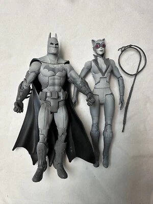 DC MATTEL ARKHAM CITY BATMAN CATWOMAN EDICIÓN LEGADO PAQUETE DE 2 SUELTOS Foto 1 de 4