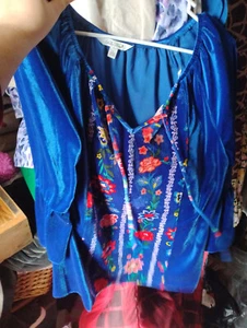 Pionierin große blaue Tunika samtweiches Velour Shirt geblümt - Bild 1 von 1