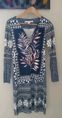 Diane Von Furstenburg 100% Silk Reina Silk Jersey Dress Size 2 Blue Floral L/S - Image 1 of 4