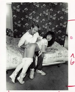 Man Spanking Woman Over The Knee BDSM Bondage Nude 8x10 Vintage Photo L117 - Picture 1 of 1