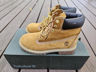 ИЗЯЩНЫЙ Timberland первоклассный 6» водонепроницаемый загрузки пшеницы нубук подростков 3M 12709 - Изображение 1 из 4