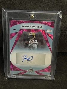 Jayden Daniels Pink Sage Rookie Auto - Picture 1 of 2