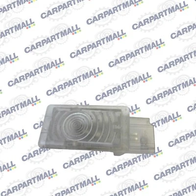 Задний правый грузовой фонарь для Cadillac SRX 2010-2016 годов выпуска 13503059 от оригинального производителя - Изображение 1 из 4