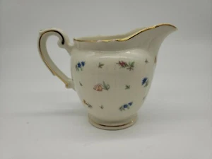 Syracuse Federal Shape Suzanne Creamer Cream Pitcher - Picture 1 of 5