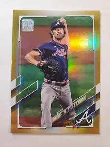 2021 Topps Series 2 Gold Foil Cole Hamels card # 495 Atlanta Braves - Picture 1 of 1