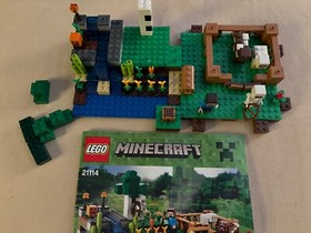 Lego Minecraft The Farm #21114~Retired ~ w/Mini Figs & Instructions - Incomplete