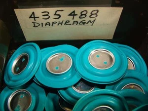 OEM JOHNSON EVINRUDE OMC 435488 / 0435488 OUTBOARD MOTOR FUEL OIL PUMP DIAPHRAGM - Picture 1 of 3