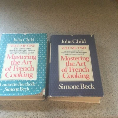 MASTERING THE ART OF FRENCH COOKING BY JULIA CHILD Vol 1. & Vol 2 Hardcover 1983 Foto 1 de 4