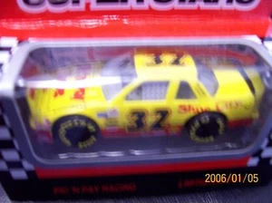 Matchbox 1:64 NASCAR 1993 Chevy Lumina #32 Dale Jarrett - Picture 1 of 1