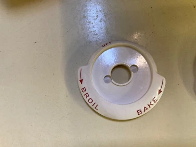 Bisel selector de cocina de gas Roper vintage Foto 1 de 4