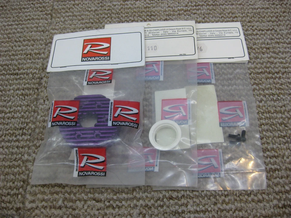 Robbe / Novarossi Helikopf + Auspuffdichtring + Schrauben für 61er, neu, OVP - Bild 1 von 1