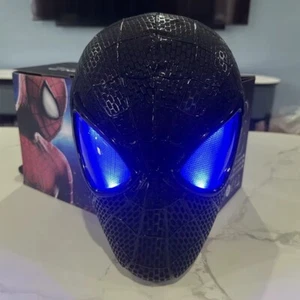 Spiderman Mask Moving Eyes Control Cosplay Lights Up Blink Eyes Tasm 2 Black NEW - Picture 1 of 1