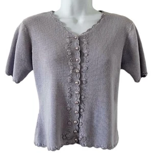 Suéter Bordado Top Botones Perla Coqueta Cottage Talla Mediana Púrpura De Colección - Imagen 1 de 7