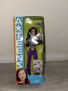 Muñeca Sara Play Along A*Teens 2001 - sellada con desgaste en los bordes - A-Teens - Imagen 1 de 4