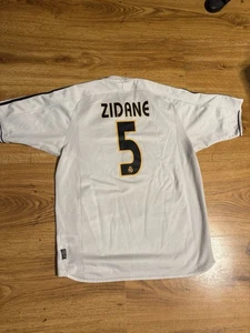 Camiseta de fútbol local de colección 2004/2005 Real Madrid Zidane #5 talla L original - Imagen 1 de 8