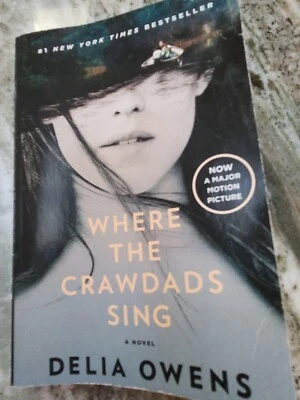 Where The Crawdads Sing by Delia Owens (2018, Paperback ) - Image 1 of 2