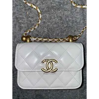 Bolso Bandolera Chanel 21A Blanco Mini Solapa Monedero con Asa de Cadena Hombro Foto 1 de 4