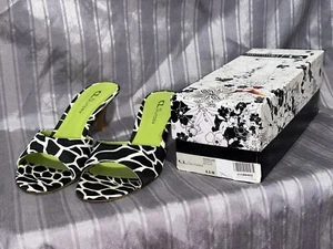 CL By Laundry- Madeline Black & White Giraffes Print Heels Size 8 1/2 - Picture 1 of 5