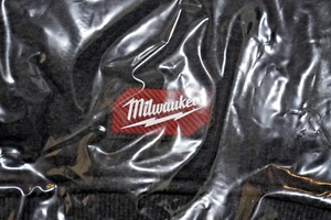 Milwaukee 311B-L Men's No Days Off Hooded Zip Up Sweatshirt Black Large - Picture 1 of 3