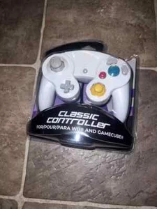 Classic Controller White Nintendo GameCube Console Video Game System NEW SEALED - Picture 1 of 6