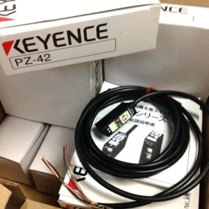 1PC New Keyence PZ-42 Photoelectric Sensor Amplifier PZ42 In Box Free Shipping - Picture 1 of 2