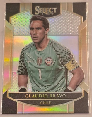 CLAUDIO BRAVO 2016-17 Panini Select Terrace Silver Prizm #37 Chile - Image 1 of 2