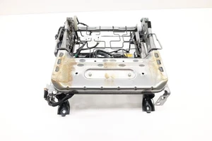 2014-2024 Infiniti QX80 asiento inferior delantero derecho ajuste marco de pista OEM - Imagen 1 de 12