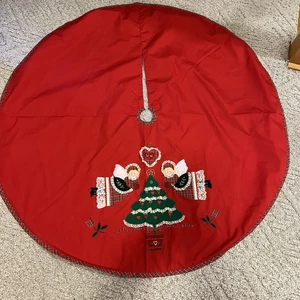 Vintage House of Hatten Appliqued Angel Christmas Tree Skirt 45" - Picture 1 of 16