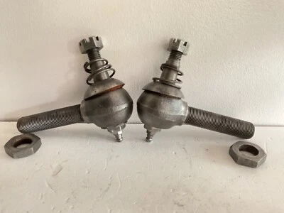 Austin 10, 1946-1948, par de extremos de varilla de oruga, nuevo de Lote Antiguo. Foto 1 de 4